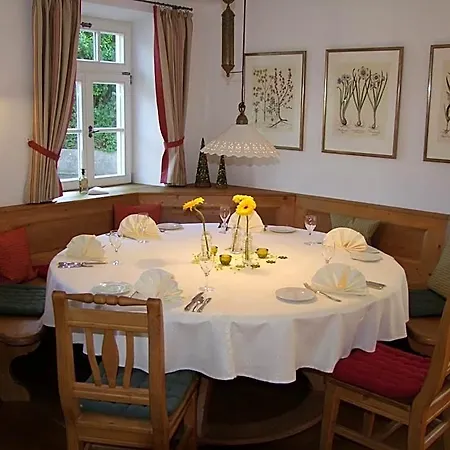 斯图伯塞姆苑酒店 4* Stubersheim